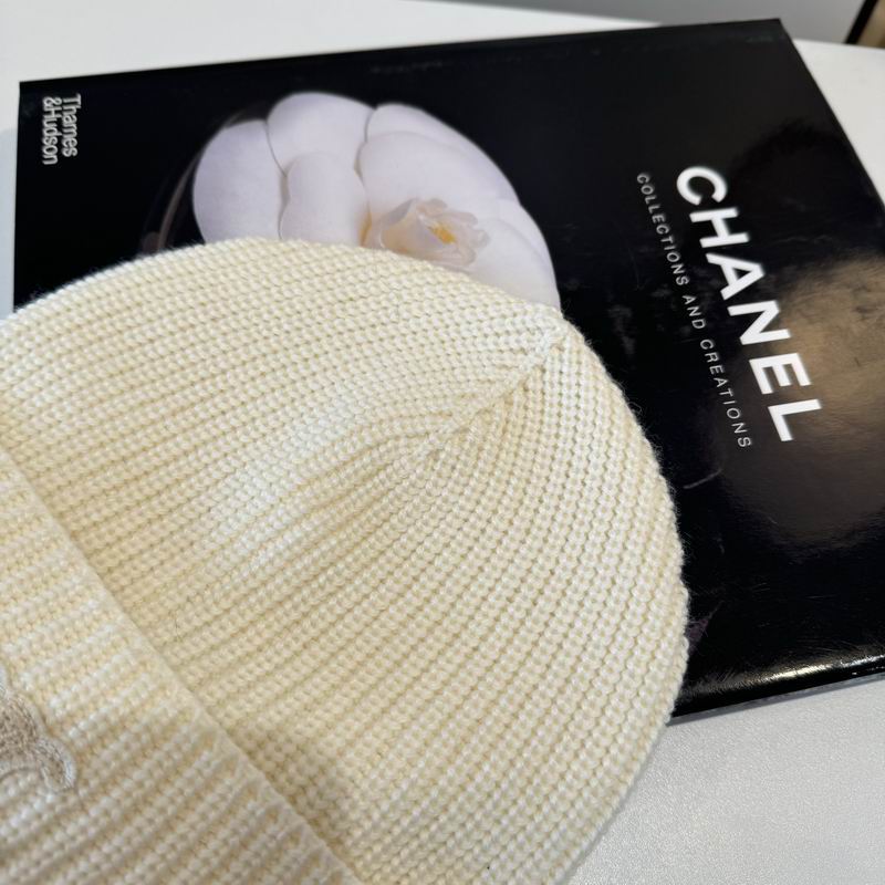 Celine hat dx (1039)