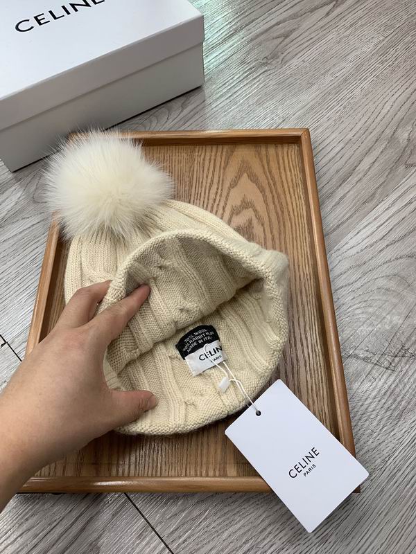 Celine hat dx (444)