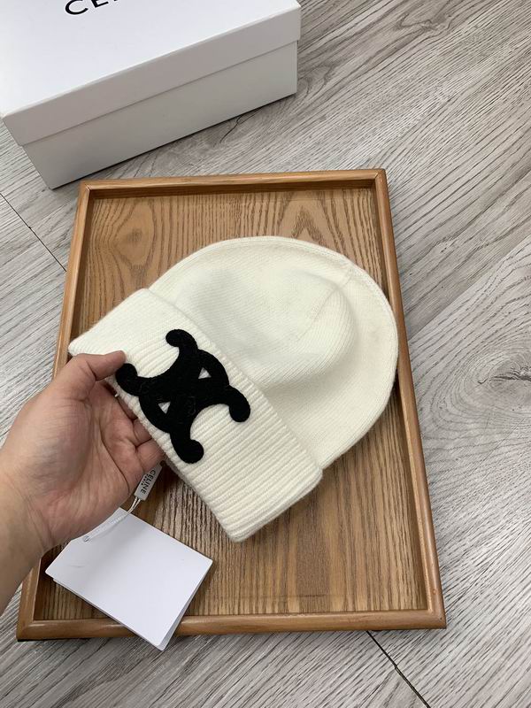 Celine hat dx (645)