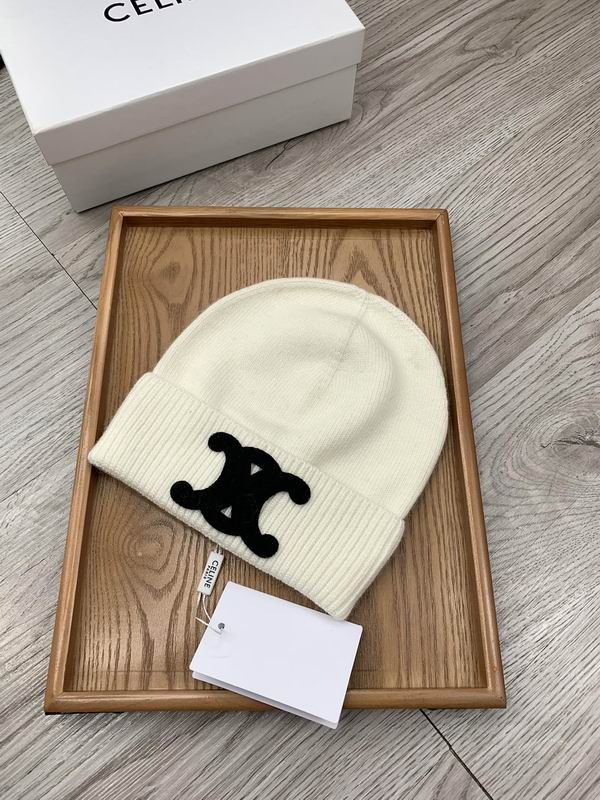 Celine hat dx (648)