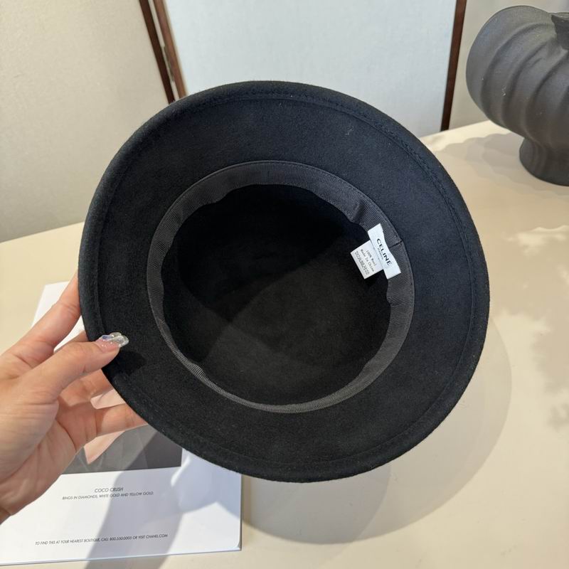 Celine top hat (1230)