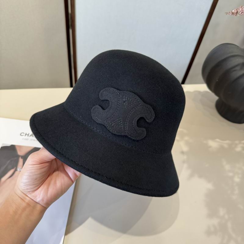 Celine top hat (1235)