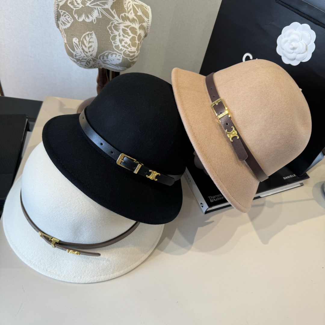 Celine top hat (388)