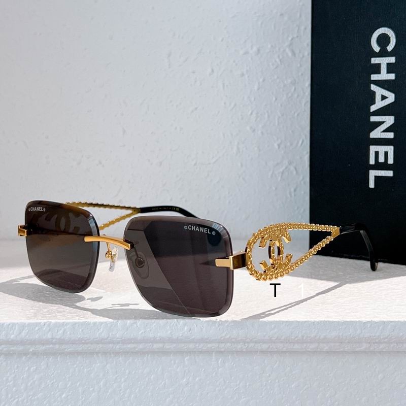 Chanel A95108 60 17-150 a02