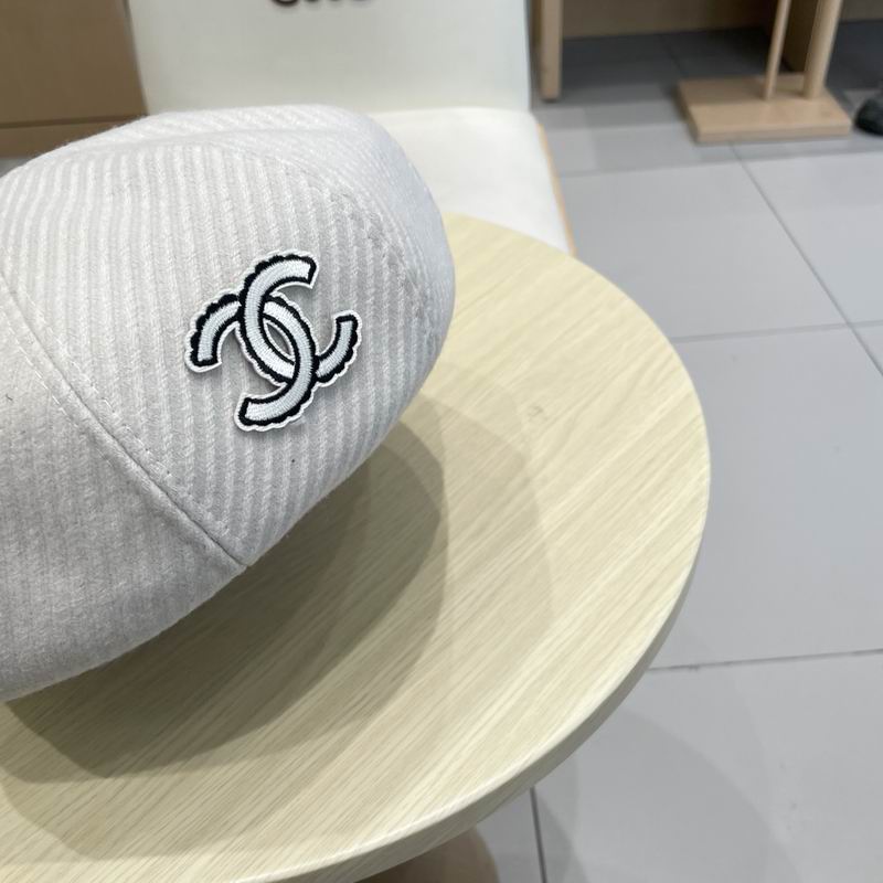 Chanel Beret (100)