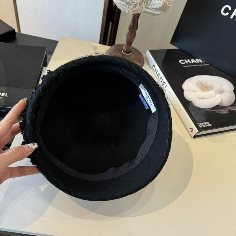 Chanel Beret (562)