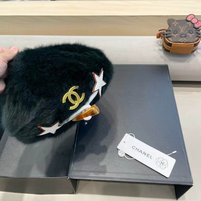 Chanel Beret (57)