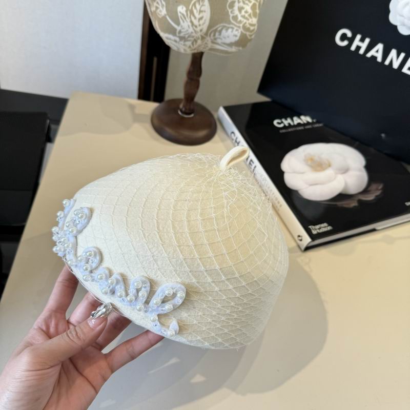 Chanel Beret (572)