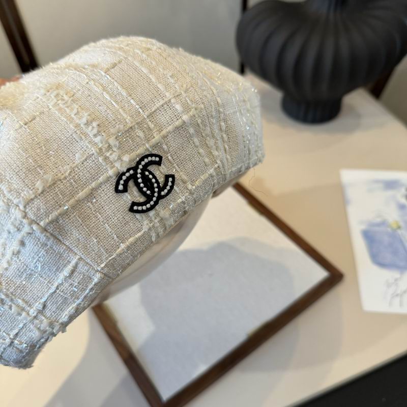 Chanel Beret (657)
