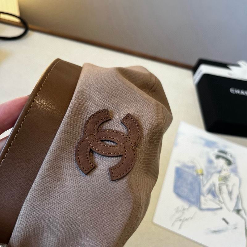 Chanel Beret (713)