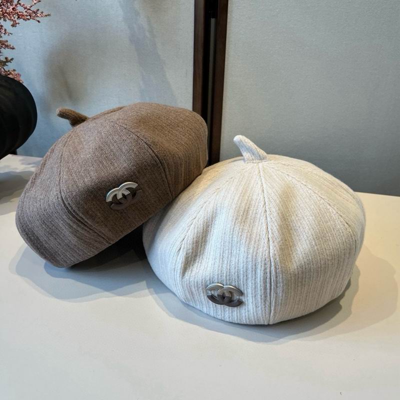 Chanel Beret (751)