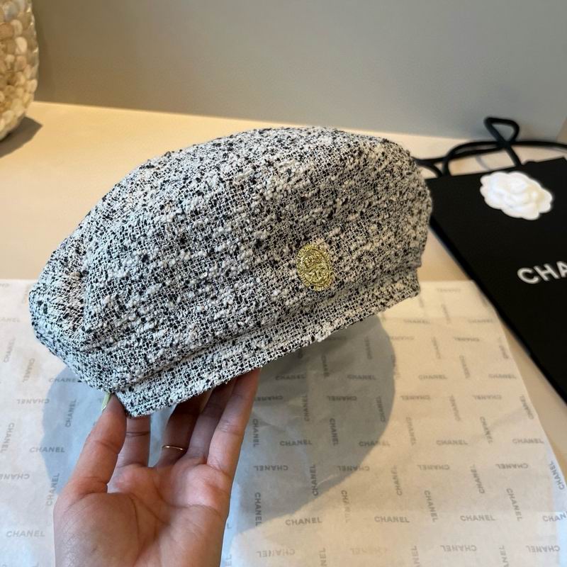 Chanel Beret (800)