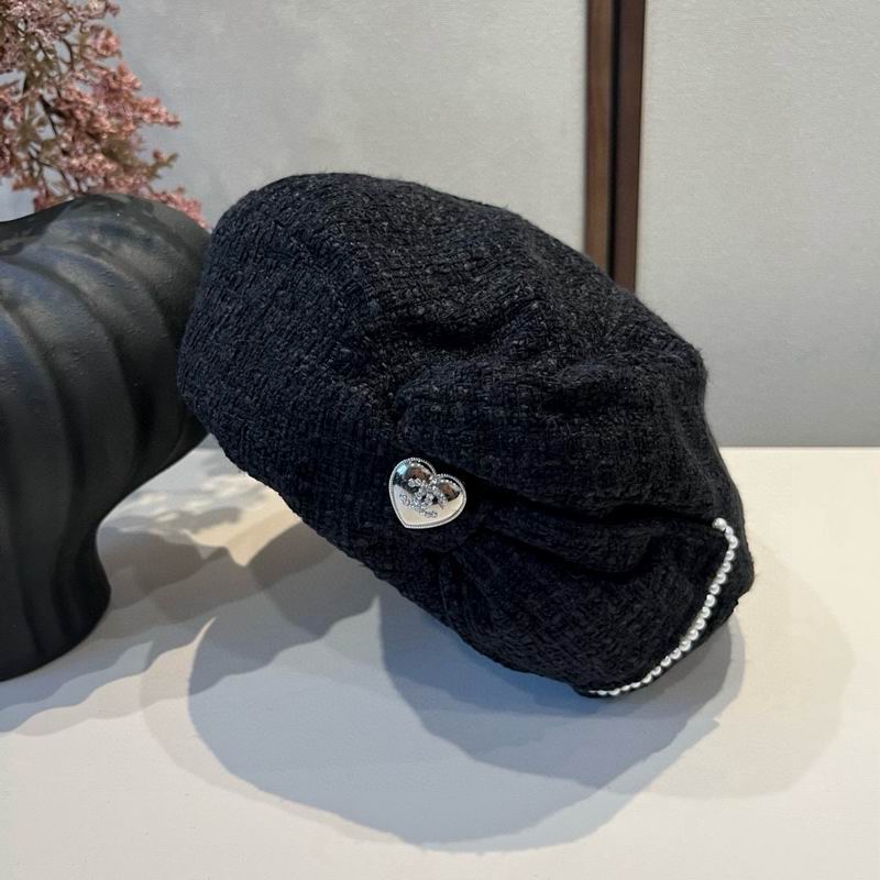 Chanel Beret (842)