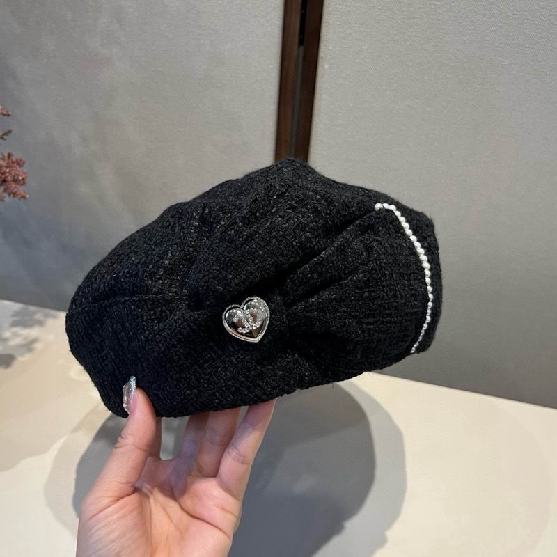 Chanel Beret (843)