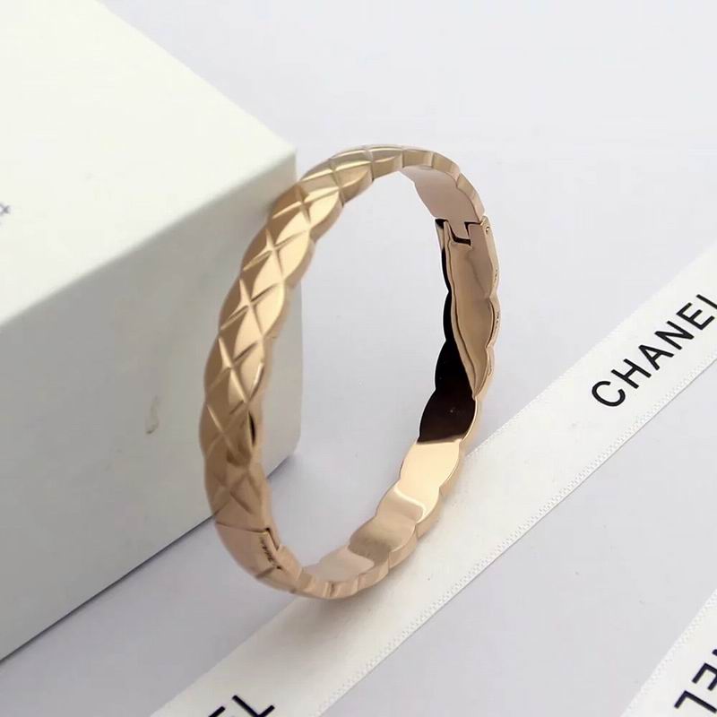 Chanel Bracelet 08yxq01 (5)