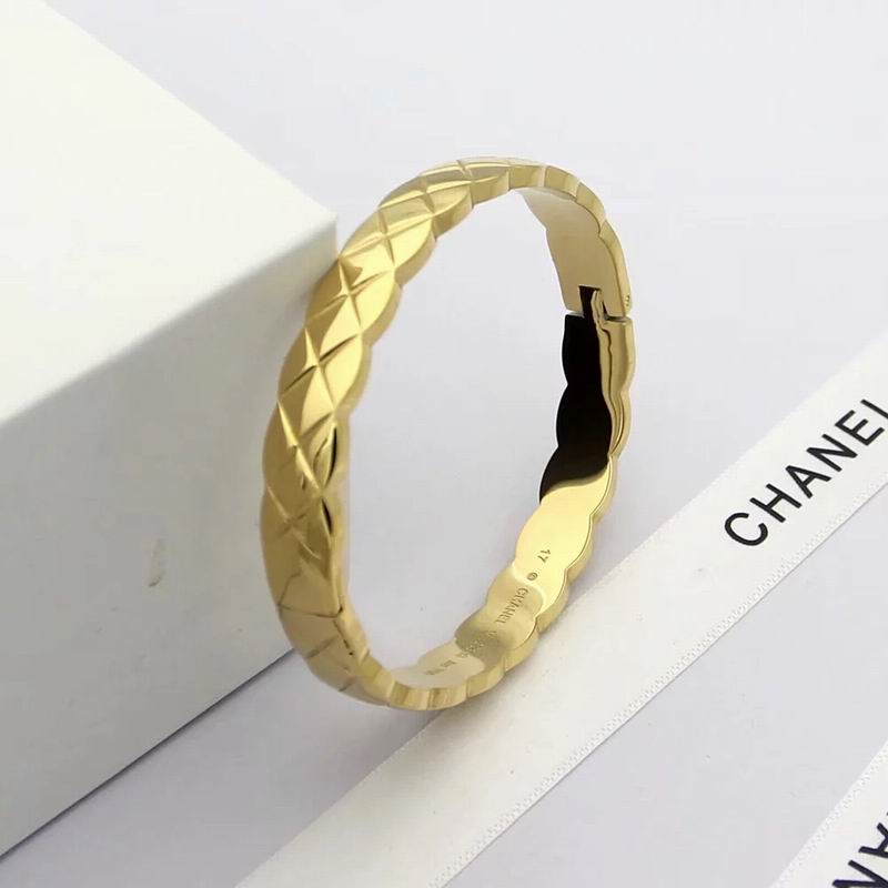 Chanel Bracelet 08yxq01 (6)