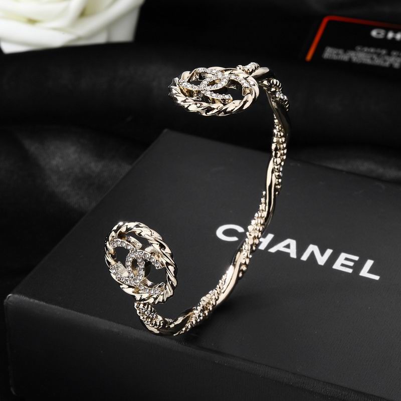 Chanel Bracelet 08yxq02 (6)
