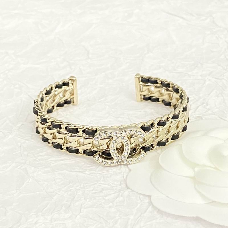 Chanel Bracelet 08yxq10 (6)