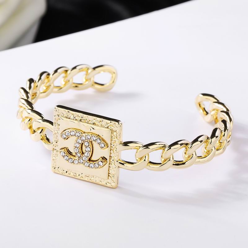 Chanel Bracelet 09yxq01 (2)