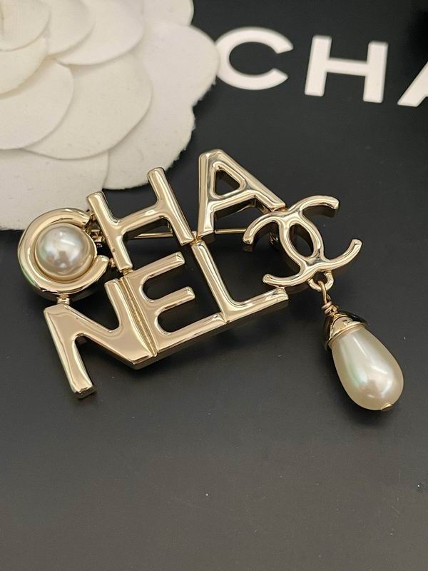 Chanel Brooch 07yxq01 (4)