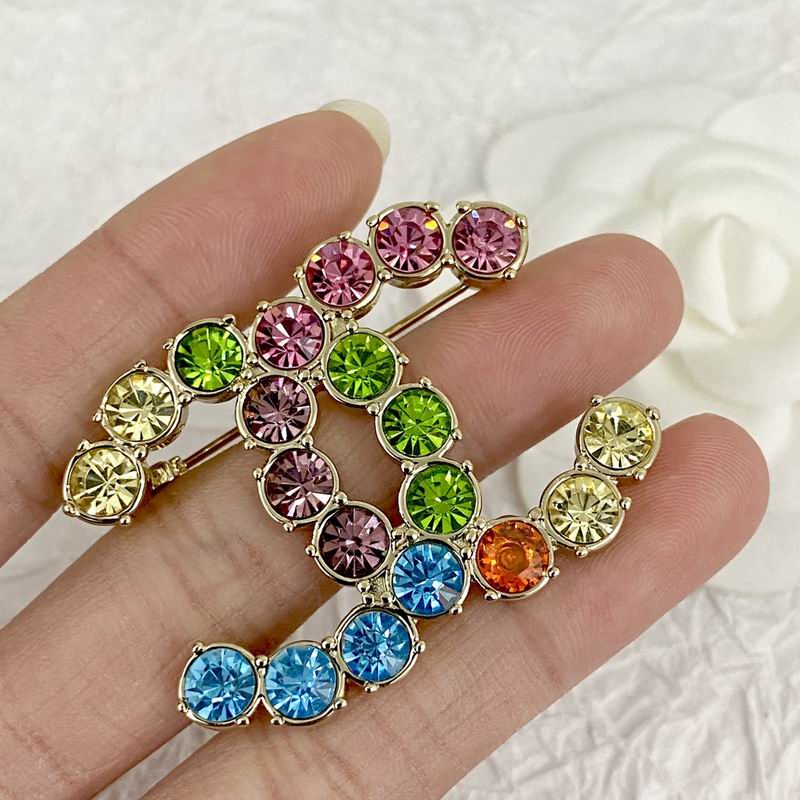 Chanel Brooch 07yxq03 (3)