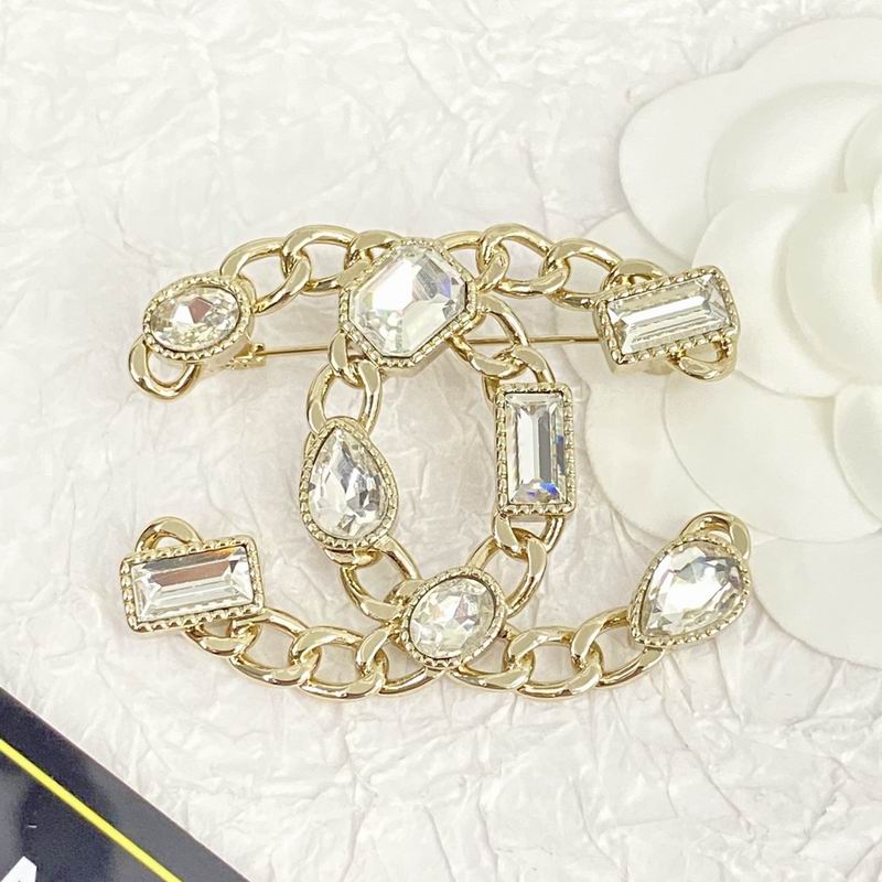 Chanel Brooch 07yxq04 (6)