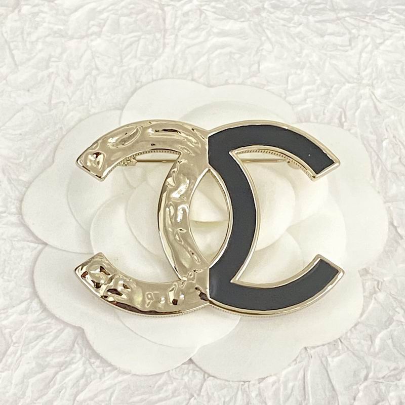 Chanel Brooch 07yxq05 (2)