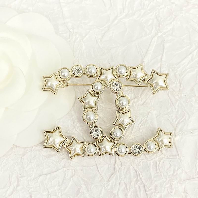 Chanel Brooch 07yxq06 (2)