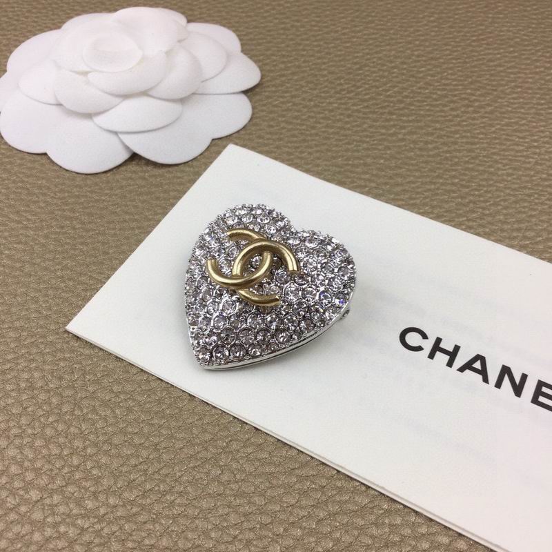 Chanel Brooch 07yxq11 (1)