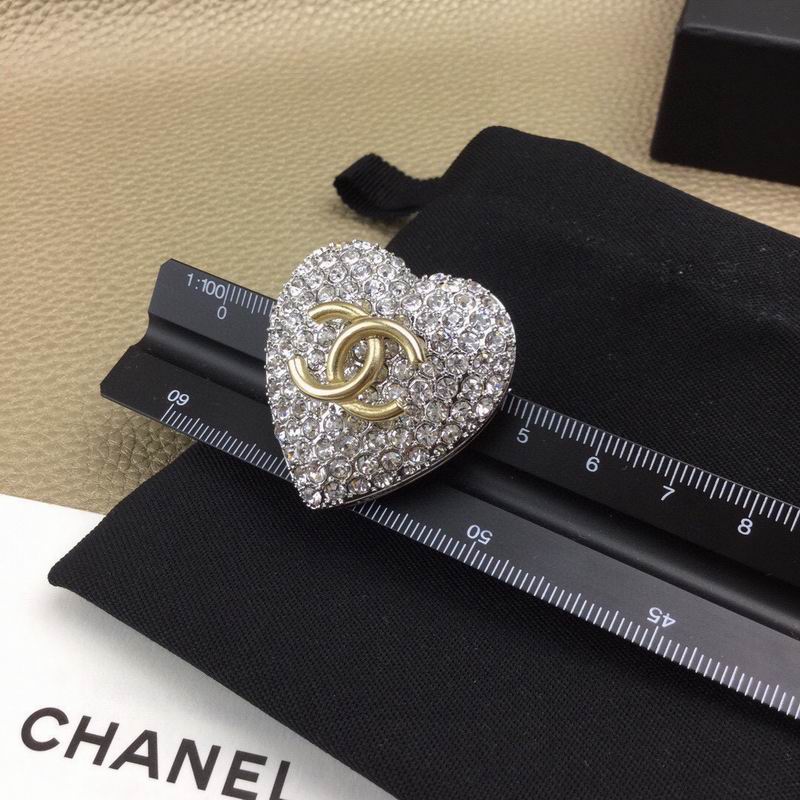 Chanel Brooch 07yxq11 (2)
