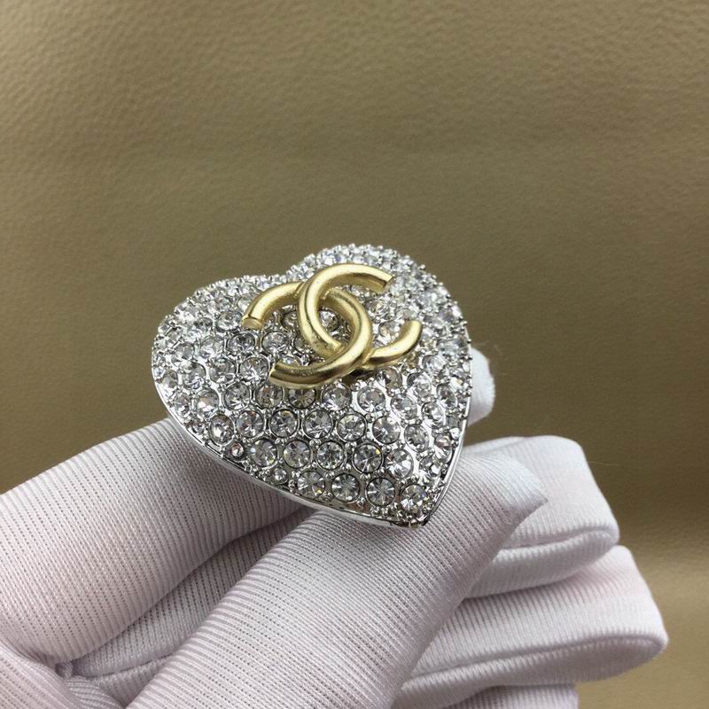 Chanel Brooch 07yxq11 (6)