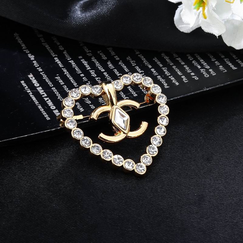 Chanel Brooch 08yxq03 (3)