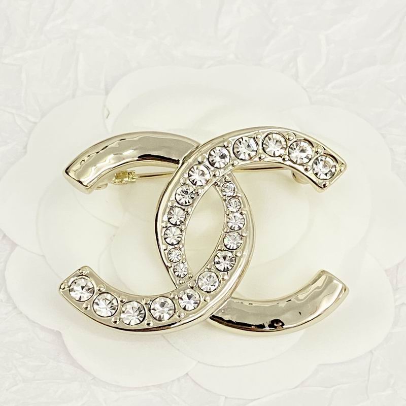 Chanel Brooch 08yxq04 (1)