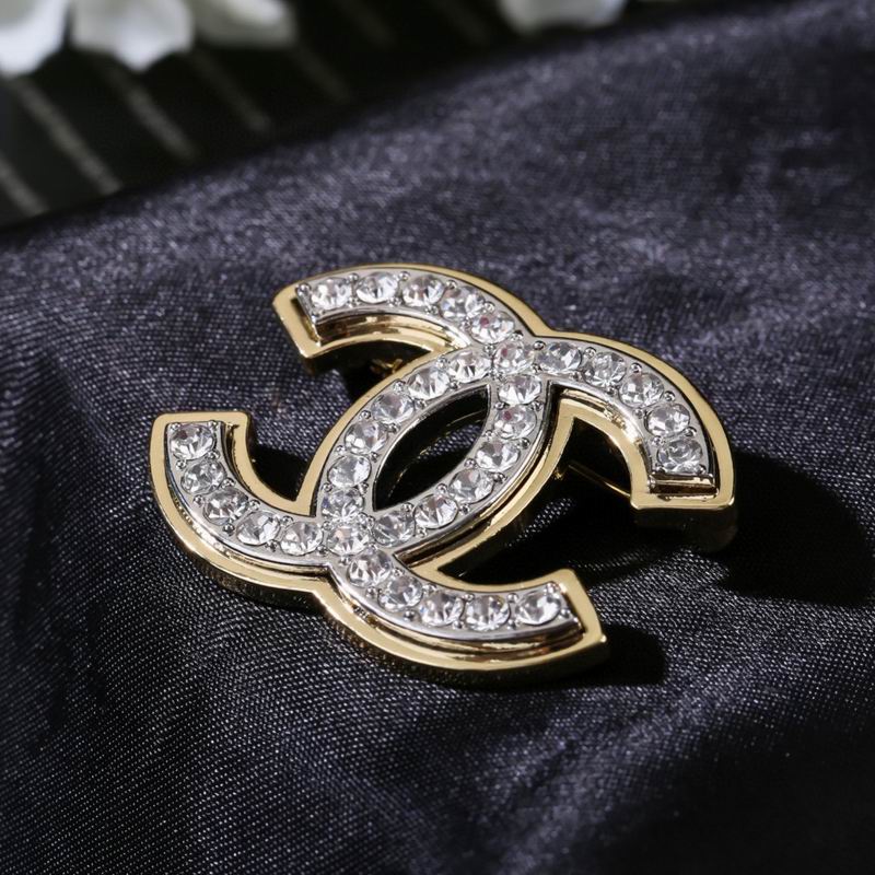 Chanel Brooch 08yxq08 (6)