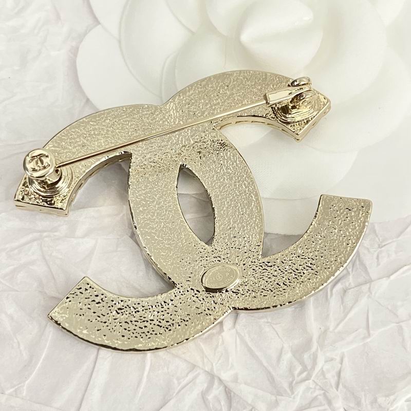 Chanel Brooch 08yxq12 (4)