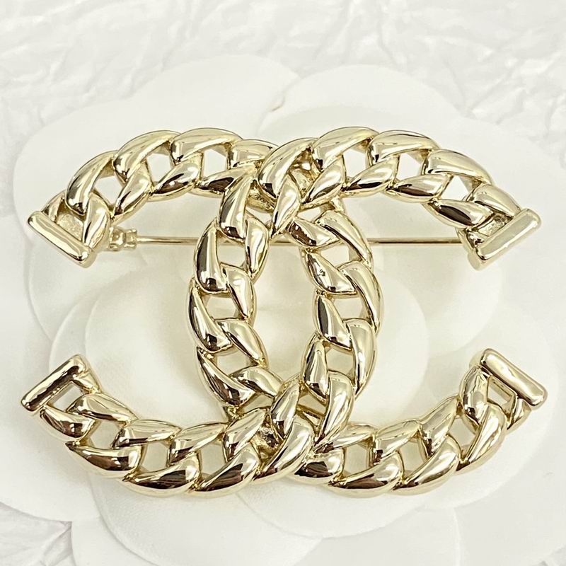 Chanel Brooch 08yxq14 (1)