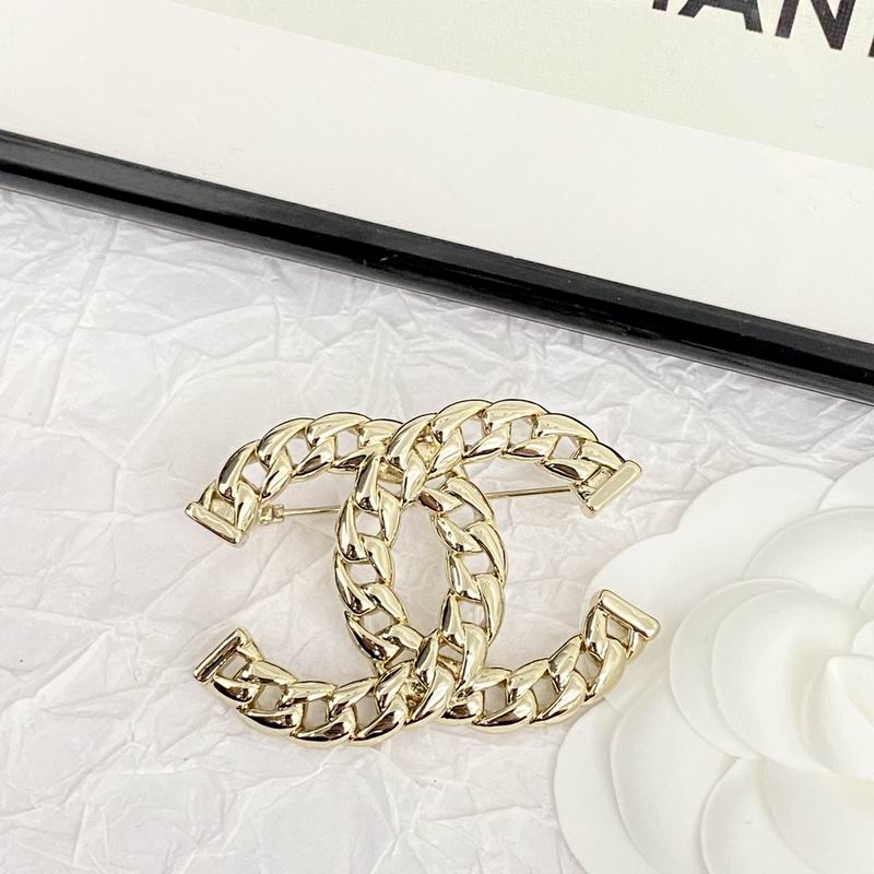 Chanel Brooch 08yxq14 (3)