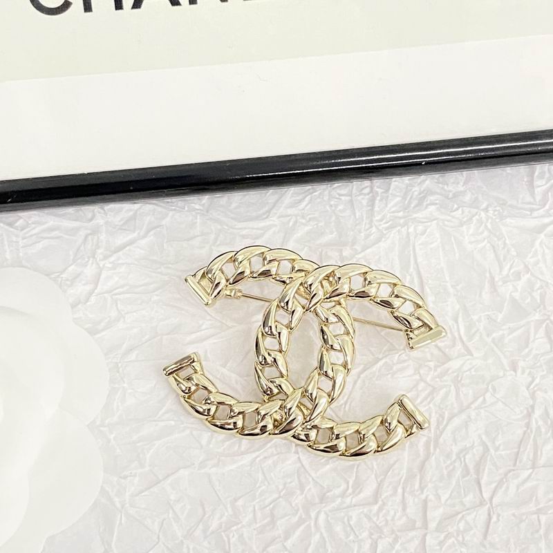 Chanel Brooch 08yxq14 (7)