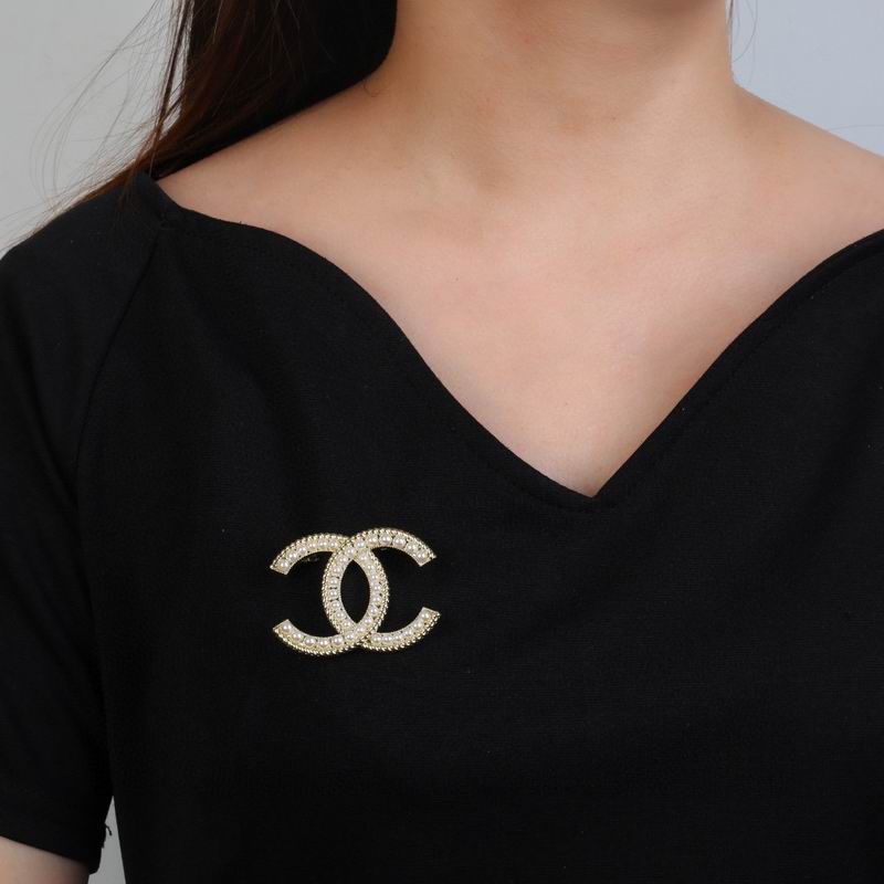 Chanel Brooch 08yxq15 (8)