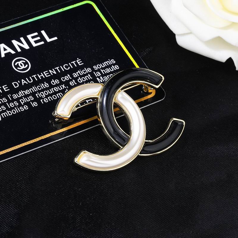 Chanel Brooch 08yxq16 (1)