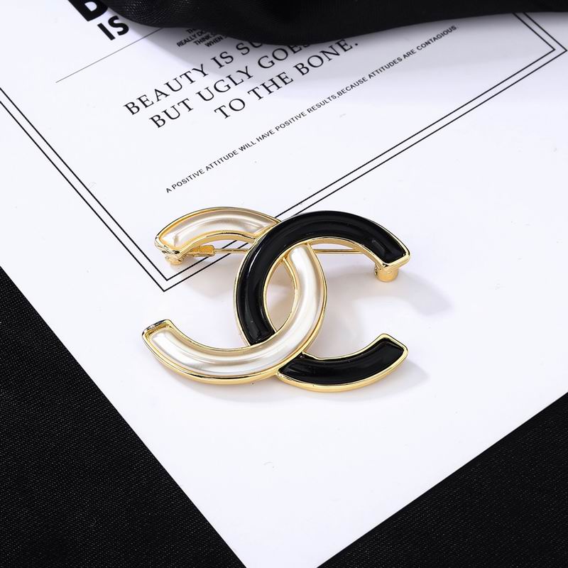 Chanel Brooch 08yxq16 (2)