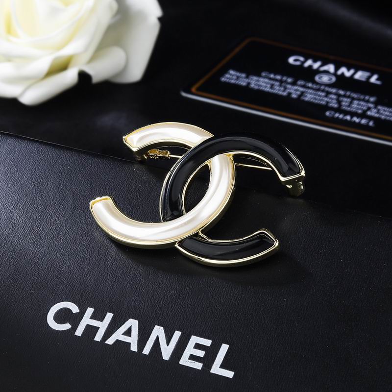 Chanel Brooch 08yxq16 (4)