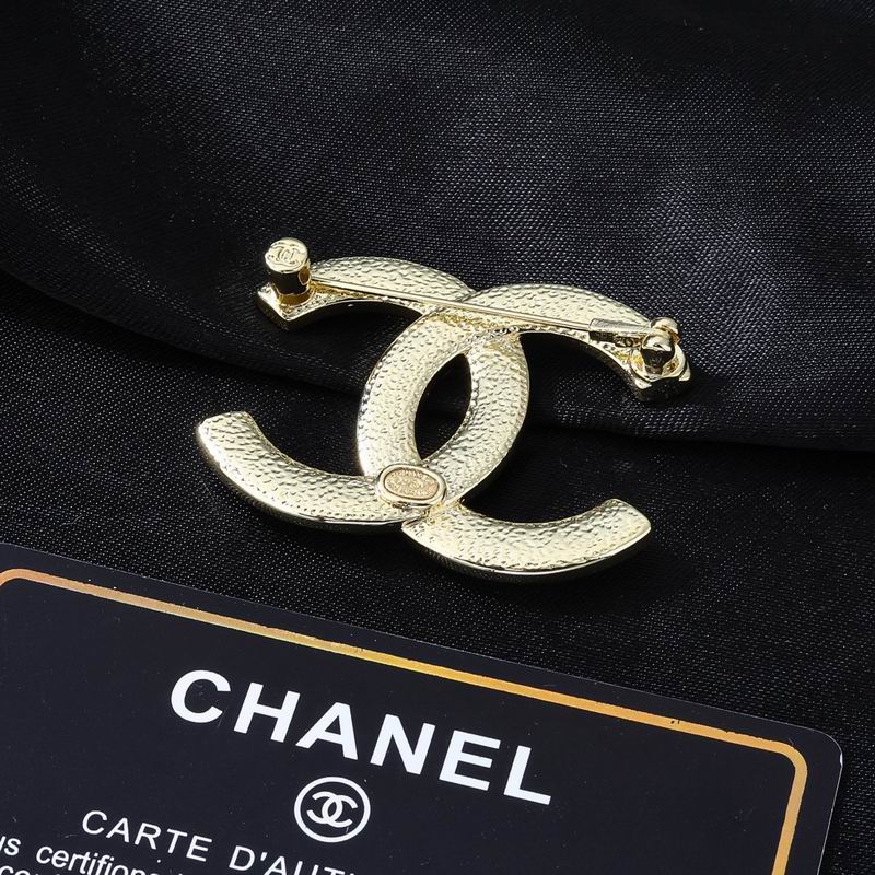 Chanel Brooch 08yxq16 (7)