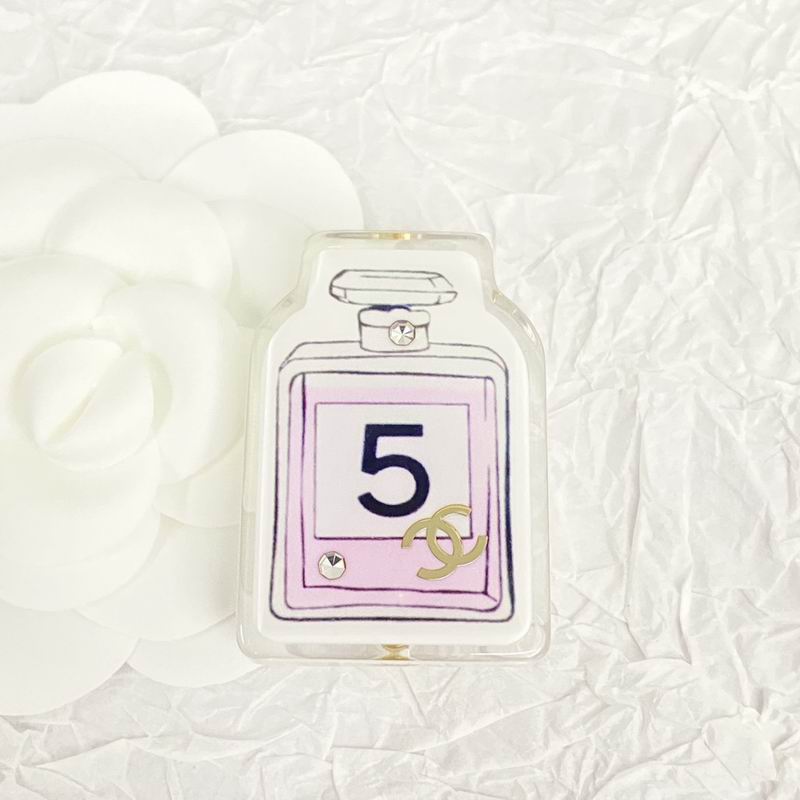 Chanel Brooch 08yxq17 (6)