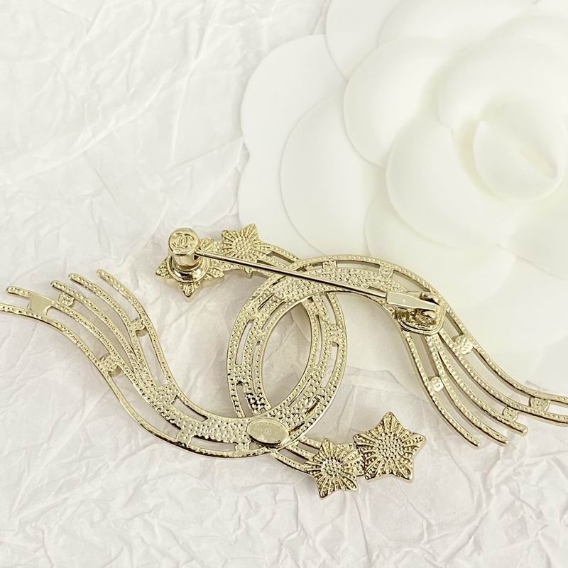 Chanel Brooch 08yxq19 (2)
