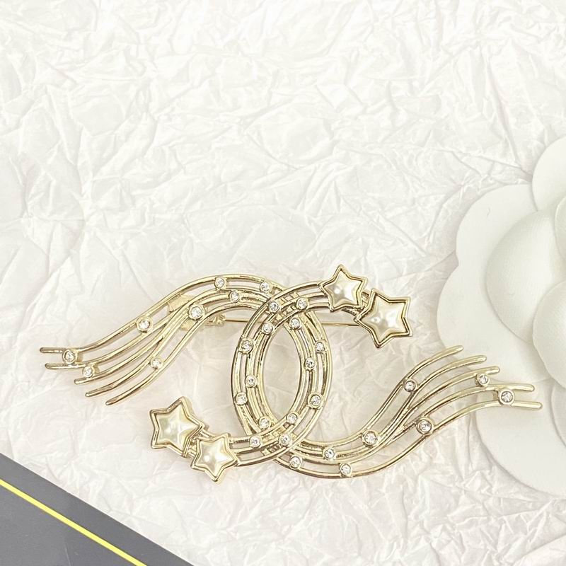 Chanel Brooch 08yxq19 (4)