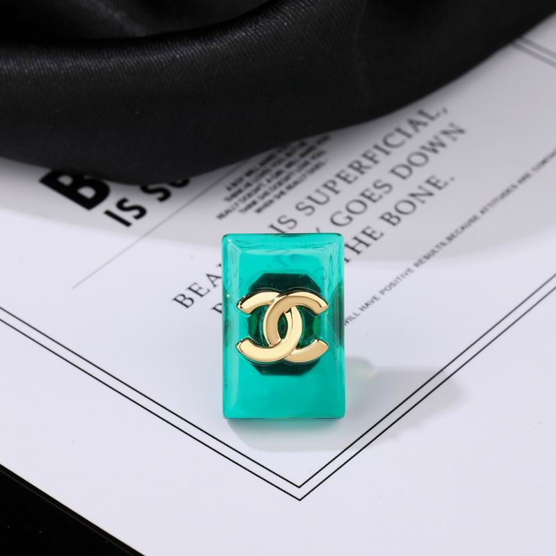 Chanel Brooch 08yxq20 (3)