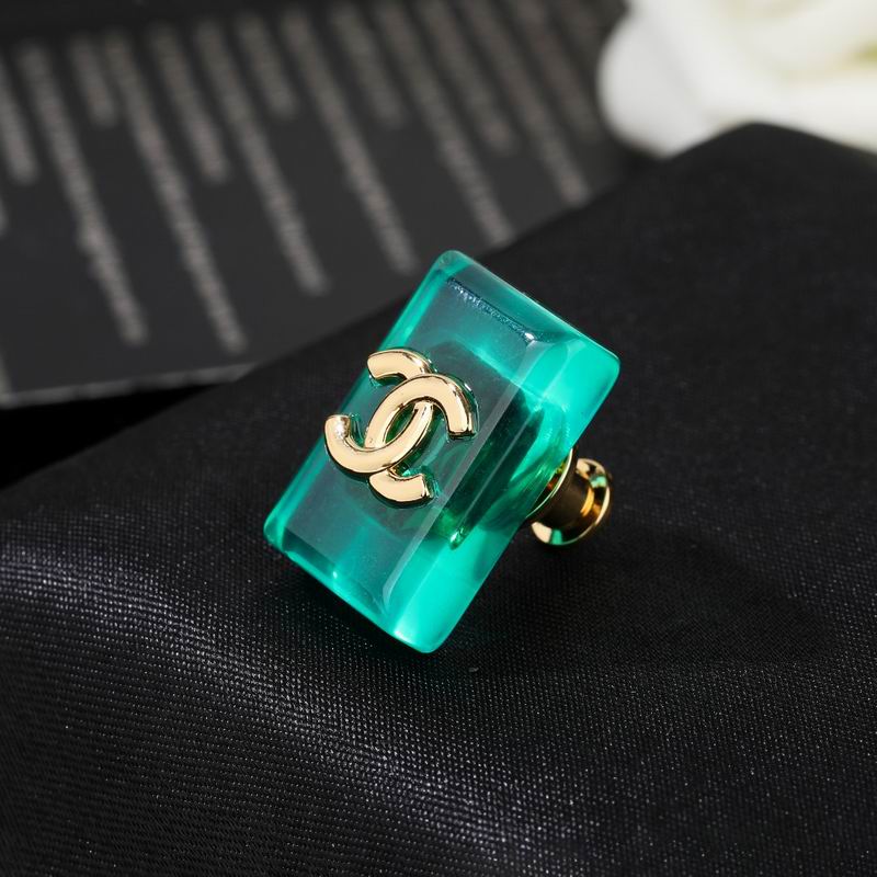 Chanel Brooch 08yxq20 (5)