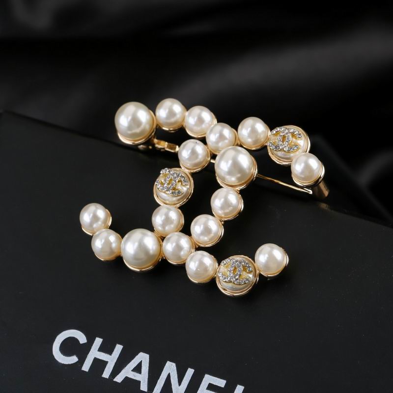 Chanel Brooch 08yxq21 (4)