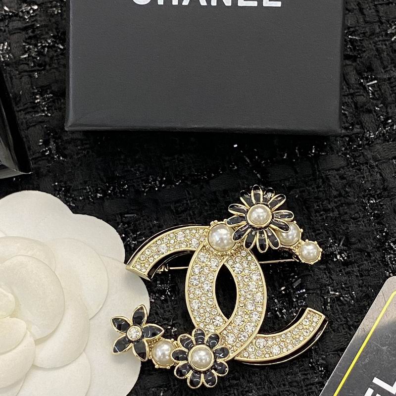 Chanel Brooch 08yxq22 (1)